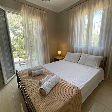 Apricus Apartments Apolpaina Luaran gambar