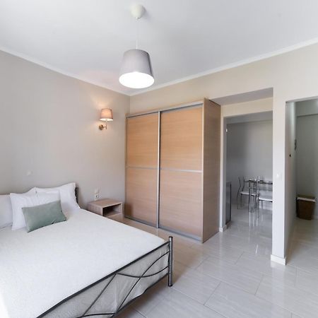 Apricus Apartments Apolpaina Luaran gambar