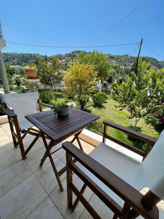 Apricus Apartments Apolpaina Luaran gambar